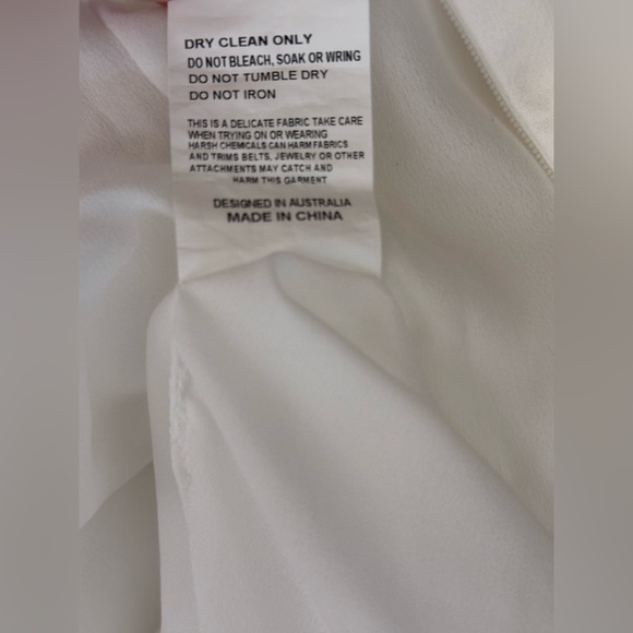 Elliatt Trompe Dress in ivory white mini flower wedding bridal bachelorette - Picture 9 of 13